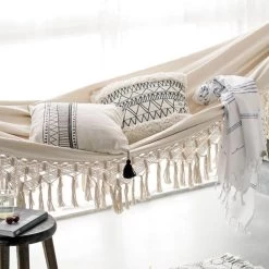 QUVIO Hangmat Voor In De Tuin - Tuinstoelen - Reishangmat Voor Camping, Outdoor En Reizen - Hamock - Katoen Ademend - Maximale Belasting Van 250KG - Lig Oppervlak Van 180 Cm - Geschikt Voor 1 Persoon - Beige -Tuin Gerelateerd 1200x1200 428