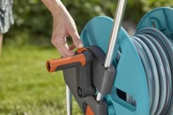 GARDENA AquaRoll M Easy Set - Slangwagen - Maximaal 60 M Opbergcapaciteit -Tuin Gerelateerd 1200x799 115