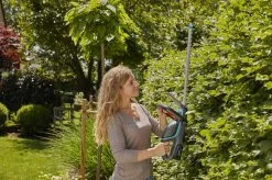 GARDENA - ComfortCut 50/18V-P4A Ready-To-Use Set - Heggenschaar -Tuin Gerelateerd 1200x799 54