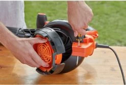 Black & Decker BLACK+DECKER BEBLV300SB-QS Bladblazer - 404 Km/u - 3000W - Zuig-/blaasfunctie - Gesnoerd -Tuin Gerelateerd 1200x808 1