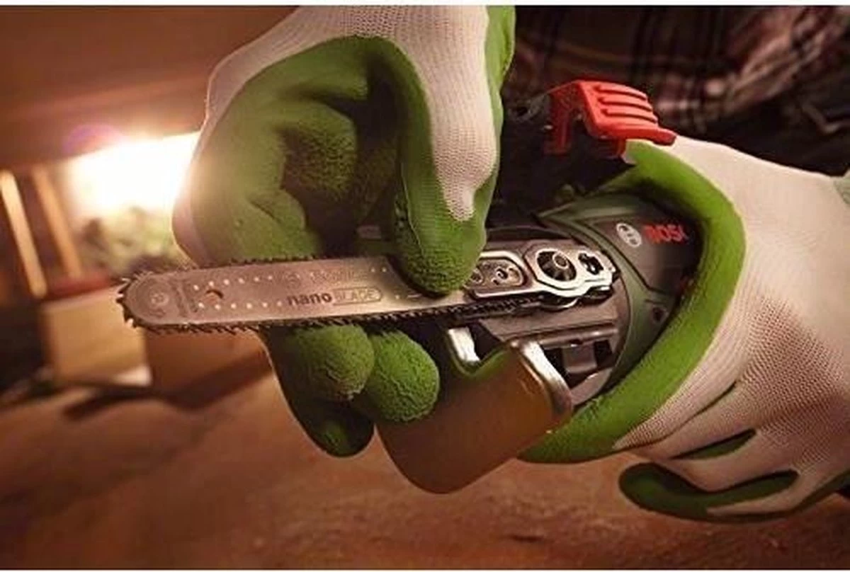 Bosch EasyCut 12 Accu Microkettingzaag - Met 1 X 12 V Accu En Lader 12 Bosch EasyCut 12 Accu Microkettingzaag - Met 1 X 12 V Accu En Lader - Afbeelding 10