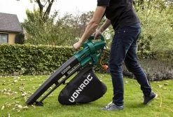 VONROC 3-in-1 Bladblazer – 3300W – Blazen, Zuigen & Versnipperen – 270km/h – Incl. 40L Opvangzak -Tuin Gerelateerd 1200x809 1