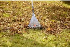 GARDENA Combisysteem Bladhark Hark - Werkbreedte Verstelbaar 30/50 Cm - Aanbevolen Steellengte 130 Cm -Tuin Gerelateerd 1200x823 3