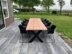 Tuintafel Douglas 300 Cm X 90 Cm | Stalen Poten | 8-10 Personen | DuuMaa -Tuin Gerelateerd 1200x899 3
