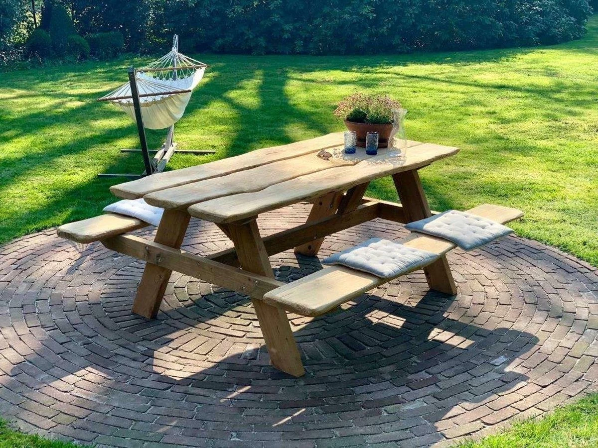 Robuuste Picknicktafel Van Douglashout. Duurzaam En Modern. Lengte 2,40 Meter 4 Robuuste Picknicktafel Van Douglashout. Duurzaam En Modern. Lengte 2,40 Meter - Afbeelding 2
