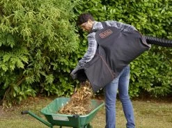 Black & Decker BLACK+DECKER BEBLV301 Bladblazer - Blaas En Zuigfunctie - Rugzak Als Opvangzak 24 Black & Decker BLACK+DECKER BEBLV301 Bladblazer - Blaas En Zuigfunctie - Rugzak Als Opvangzak -Tuin Gerelateerd 1200x900 21