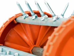 FUXTEC Gazonbeluchter / Verticuteerroller FX-RL400 -Tuin Gerelateerd 1200x917