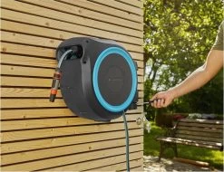 GARDENA - Wandslangenbox Slanghouder - RollUp M/L - 25 Meter - Ø 13 Mm -Tuin Gerelateerd 1200x924 2