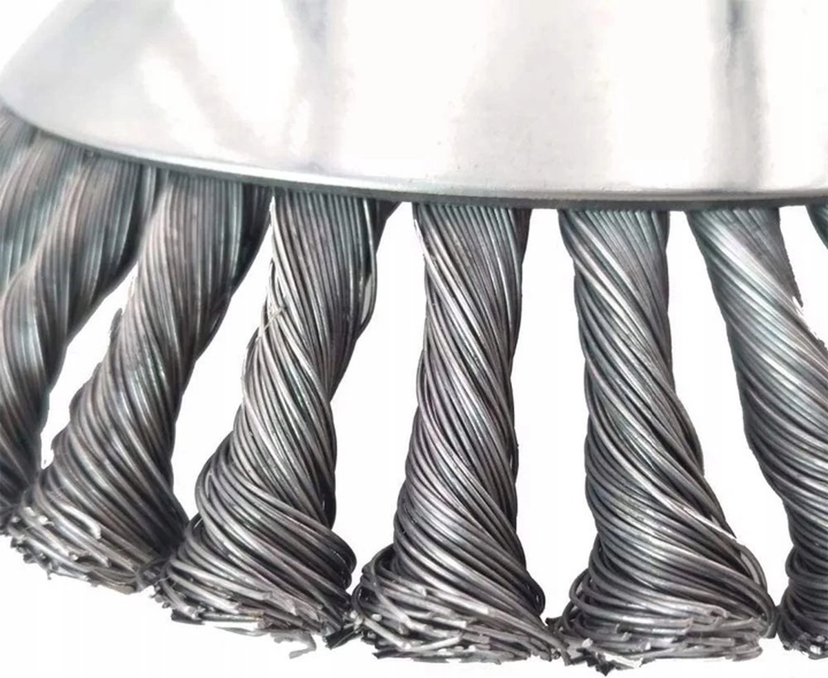 Merkloos Onkruidborstel - Voegenborstel - Elektrisch - Bosmaaier - Staalborstel - Universeel - 20cm 4 Merkloos Onkruidborstel - Voegenborstel - Elektrisch - Bosmaaier - Staalborstel - Universeel - 20cm - Afbeelding 2