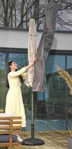 Weersbestendige Parasolhoes - Rond & Vierkant - Max. 3 X 3 M - Grijs / Antraciet - Stokparasol -Tuin Gerelateerd 581x1200