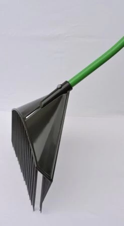 Golden Gark Multihark - Voor Harken, Scheppen En Zeven - Per Stuk – Groen -Tuin Gerelateerd 661x1200