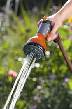 GARDENA - Classic- Multifunctionele Broeskop - Exclusief Verlengsteel 23 GARDENA - Classic- Multifunctionele Broeskop - Exclusief Verlengsteel -Tuin Gerelateerd 800x1200 84