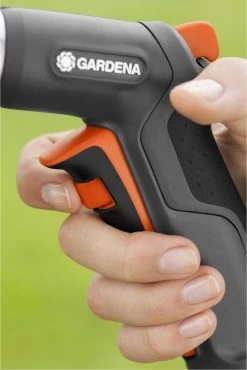 GARDENA - Premium Reinigingssproeier Spuitpistool - Metaal - Voor Reiniging En Bewatering -Tuin Gerelateerd 801x1200 13