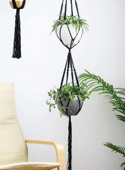4 Stuks Luxe Macrame Plantenhangers - Boho Handgeweven Katoen Hangpot Voor Binnen/Buiten - Hangende Bloempot Met Kralen - Macramé Touw/Koord Hangplant Houder - Bohemian Wandhanger Decoratie - Plant Hanger - Verticale Tuin Bloempothouder Planthanger 13 4 Stuks Luxe Macrame Plantenhangers - Boho Handgeweven Katoen Hangpot Voor Binnen/Buiten - Hangende Bloempot Met Kralen - Macramé Touw/Koord Hangplant Houder - Bohemian Wandhanger Decoratie - Plant Hanger - Verticale Tuin Bloempothouder Planthanger -Tuin Gerelateerd 880x1200 4
