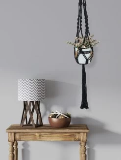 4 Stuks Zwarte Macrame Plantenhangers - Boho Handgeweven Katoen Hangpot Voor Binnen/Buiten - Hangende Bloempot Met Kralen - Macramé Touw/Koord Hangplant Houder - Bohemian Wandhanger Decoratie - Plant Hanger - Verticale Tuin Bloempothouder Planthanger -Tuin Gerelateerd 912x1200 2